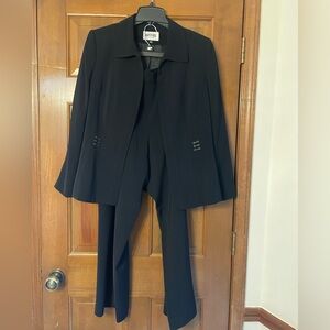 Kasper Black Blazer and Pants Set Size 14P